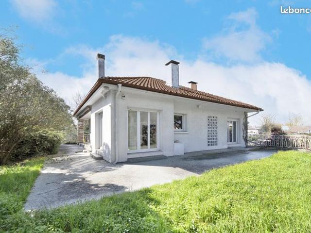Maison 6 pièces 184 m²