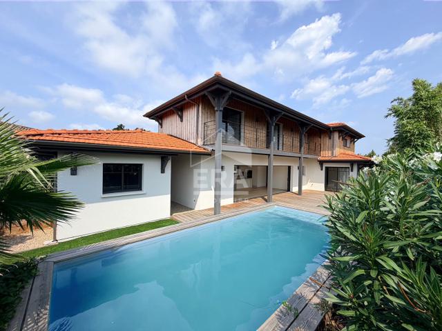 Maison 6 pièces 184 m²