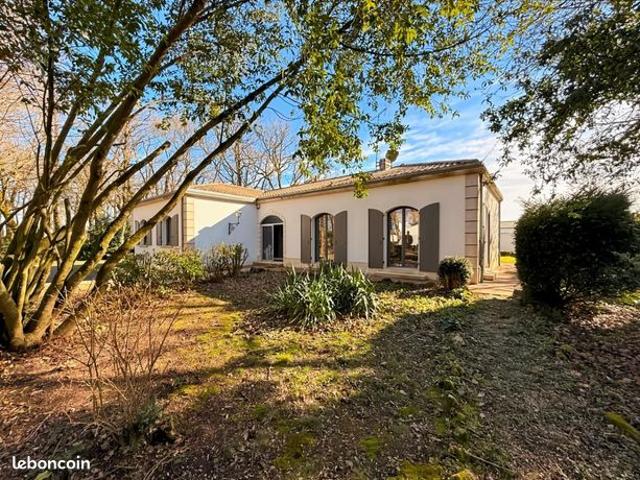 Maison 6 pièces 184 m²
