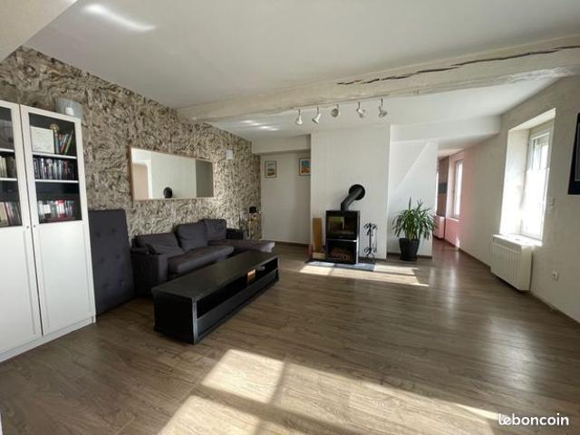 Maison 6 pièces 184 m²