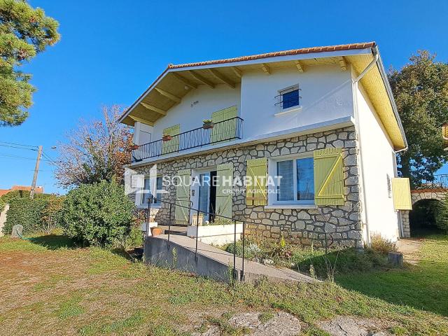 Maison 6 pièces 184 m²