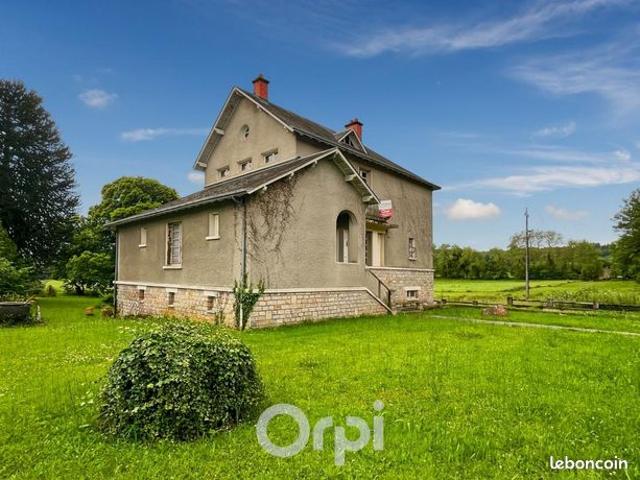 Maison 6 pièces 184 m²