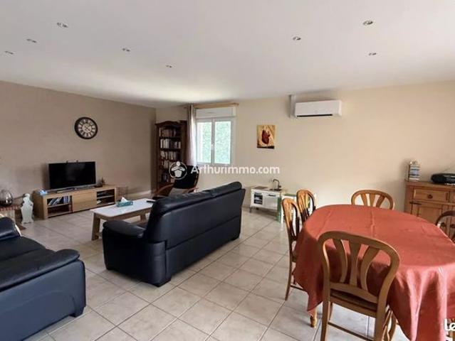 Maison 6 pièces 184 m²