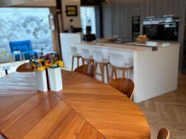 Maison 6 pièces 184 m²