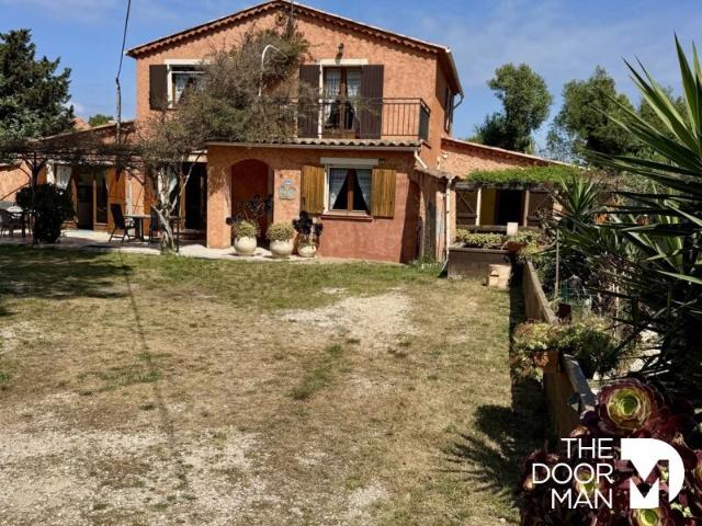 Maison 6 pièces 184 m²