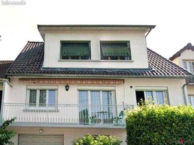 Maison 6 pièces 184 m²
