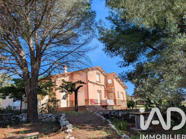 Maison 6 pièces 184 m²