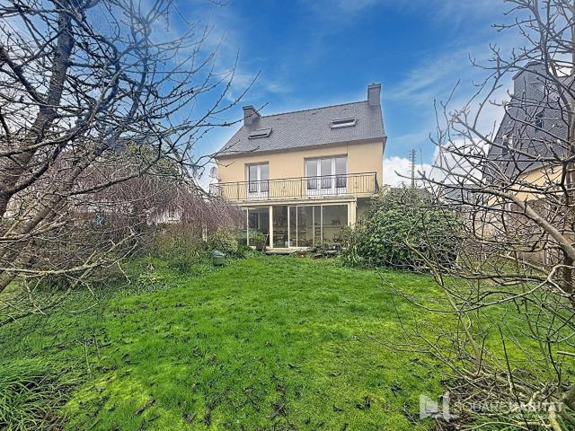 Maison 6 pièces 184 m²