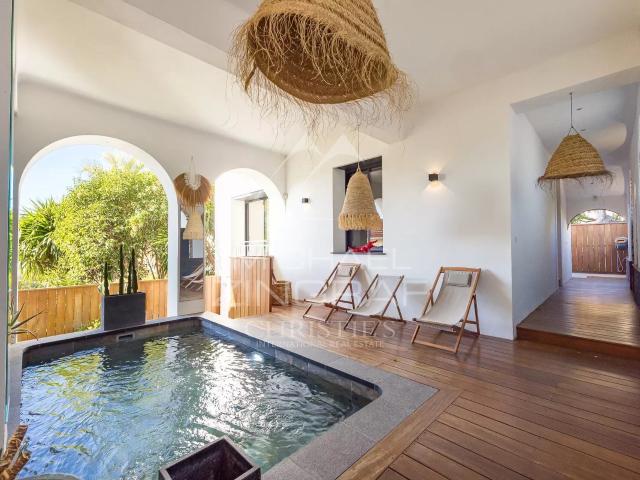 Maison 6 pièces 184 m²