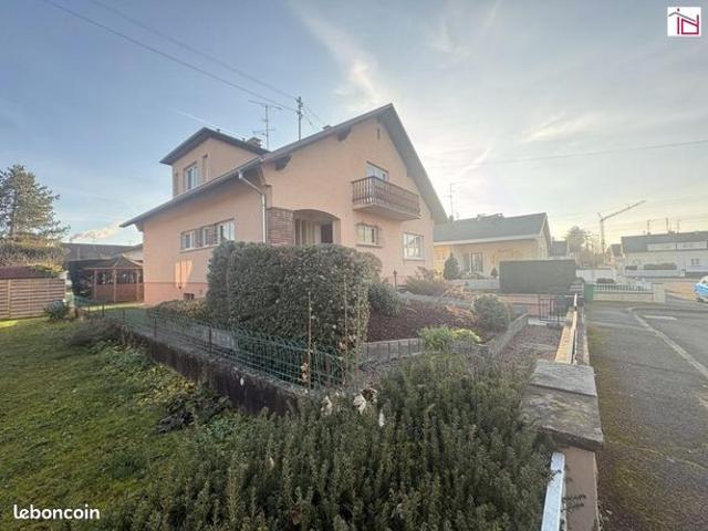 Maison 6 pièces 184 m²