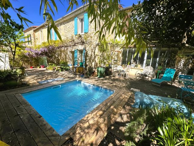 Maison 6 pièces 184 m²
