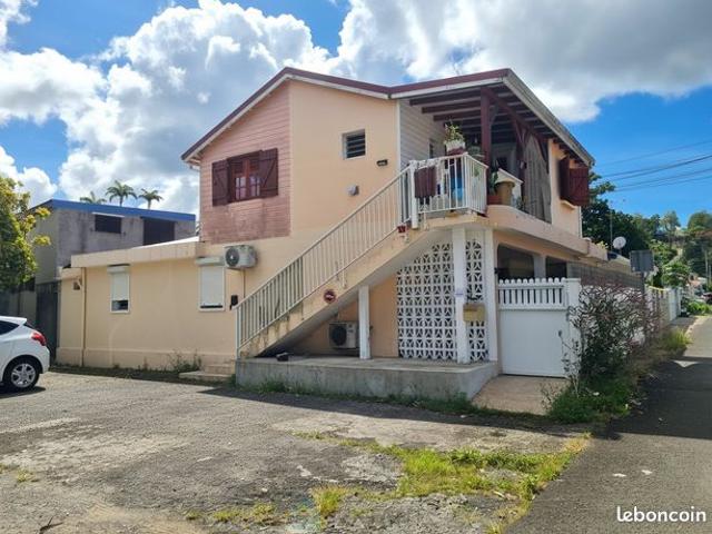 Maison 6 pièces 184 m²