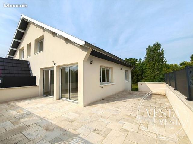 Maison 6 pièces 184 m²