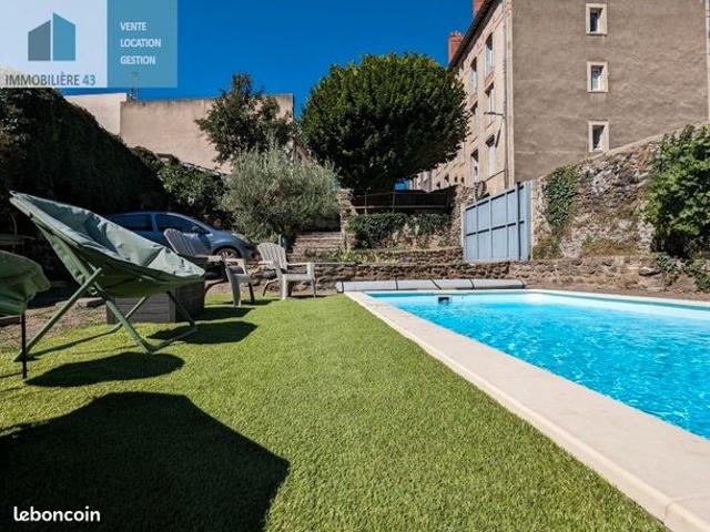 Maison 6 pièces 185 m²