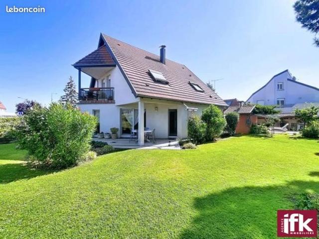 Maison 6 pièces 185 m²