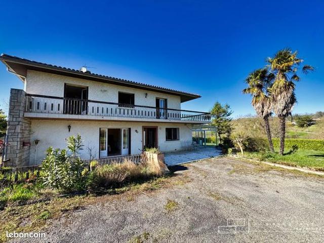 Maison 6 pièces 185 m²