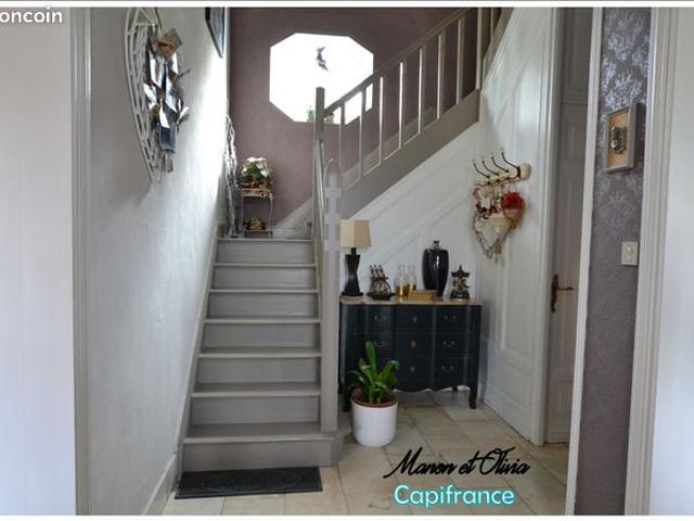 Maison 6 pièces 185 m²