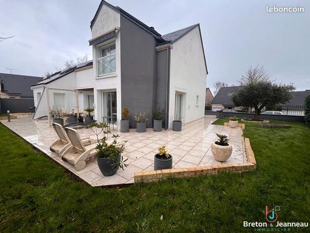 Maison 6 pièces 185 m²