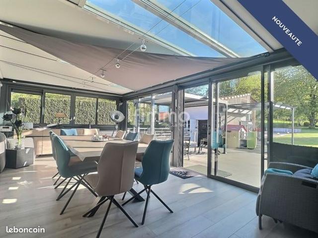 Maison 6 pièces 186 m²