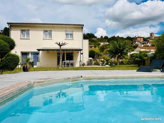 Maison 6 pièces 185 m²