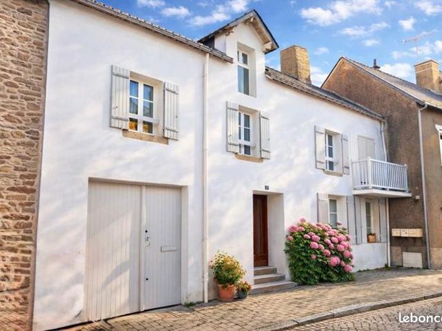 Maison 6 pièces 185 m²