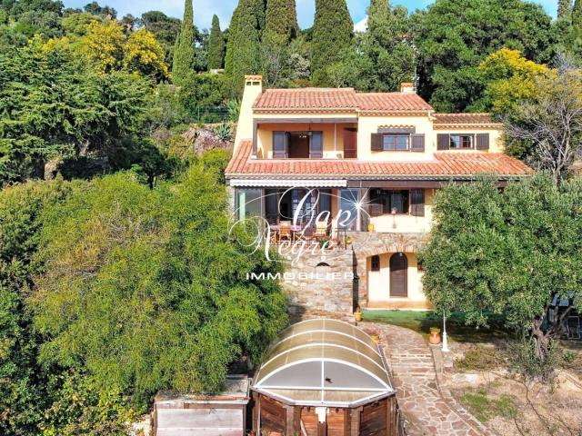 Maison 6 pièces 185 m²