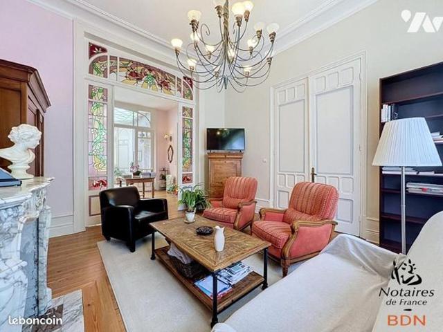 Maison 6 pièces 185 m²