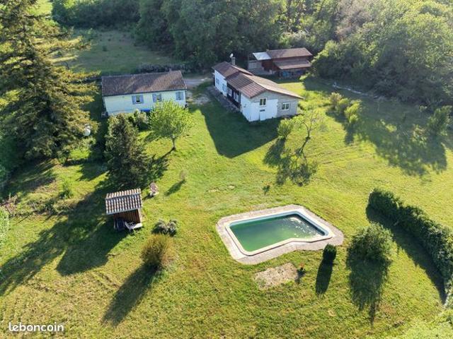Maison 6 pièces 185 m²