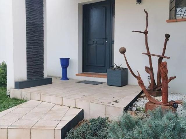 Maison 6 pièces 185 m²