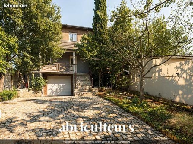 Maison 6 pièces 185 m²