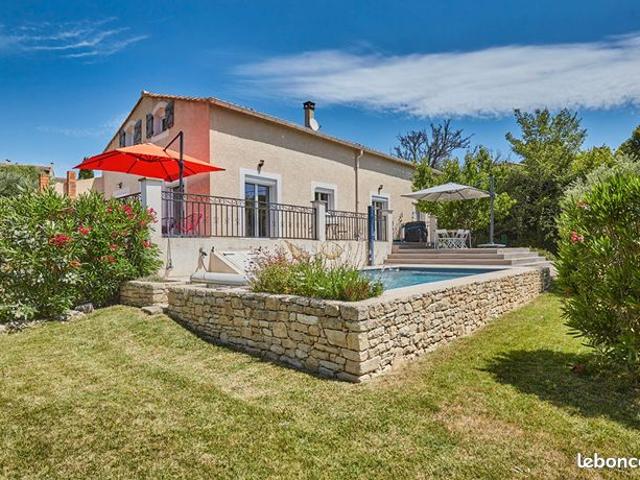 Maison 6 pièces 185 m²