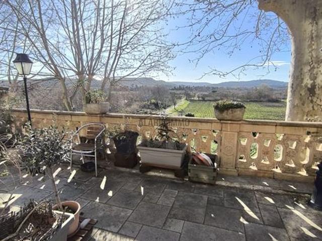 Maison 6 pièces 185 m²