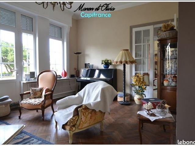 Maison 6 pièces 185 m²