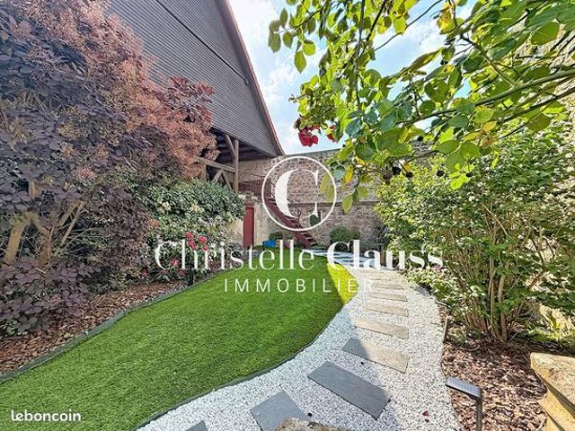 Maison 6 pièces 185 m²