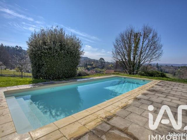 Maison 6 pièces 185 m²
