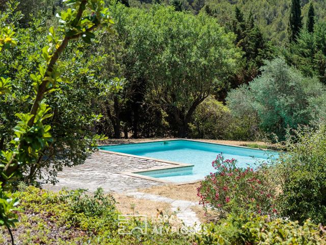 Maison 6 pièces 185 m²