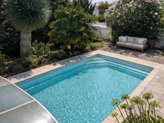 Maison 6 pièces 185 m²
