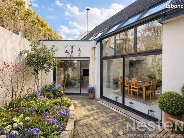 Maison 6 pièces 185 m²