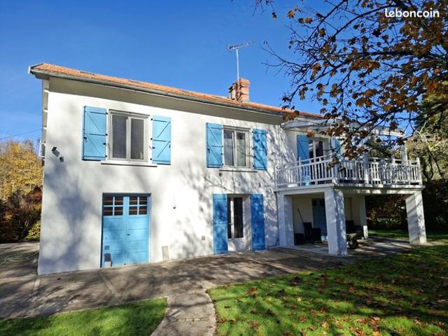 Maison 6 pièces 185 m²