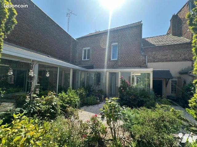 Maison 6 pièces 185 m²