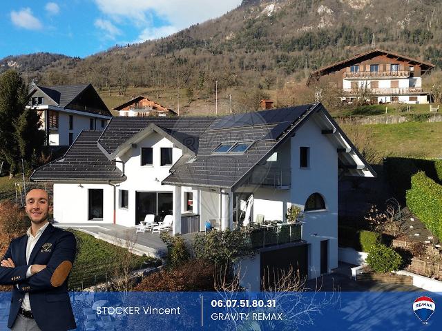 Maison 6 pièces 185 m²