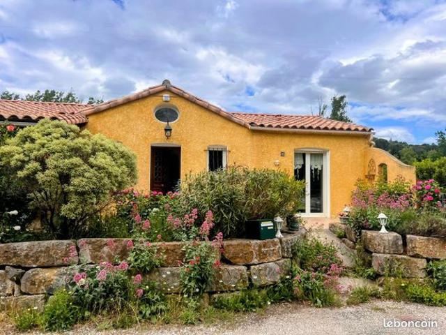 Maison 6 pièces 185 m²