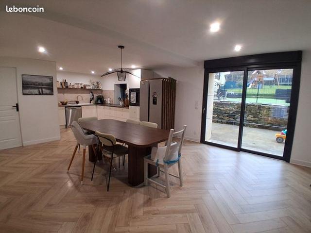 Maison 6 pièces 185 m²