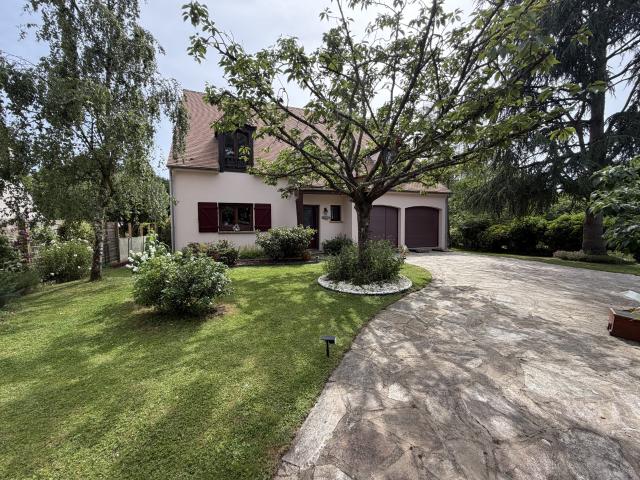 Maison 6 pièces 185 m²