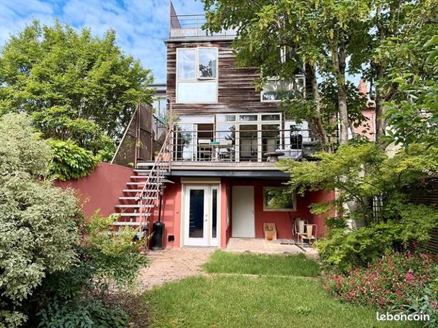 Maison 6 pièces 185 m²