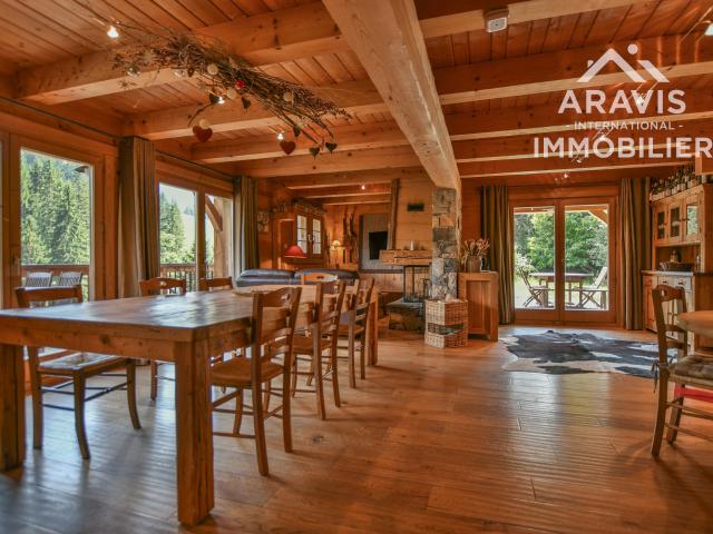 Maison 6 pièces 185 m²