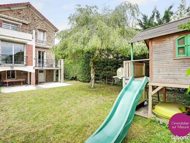 Maison 6 pièces 185 m²