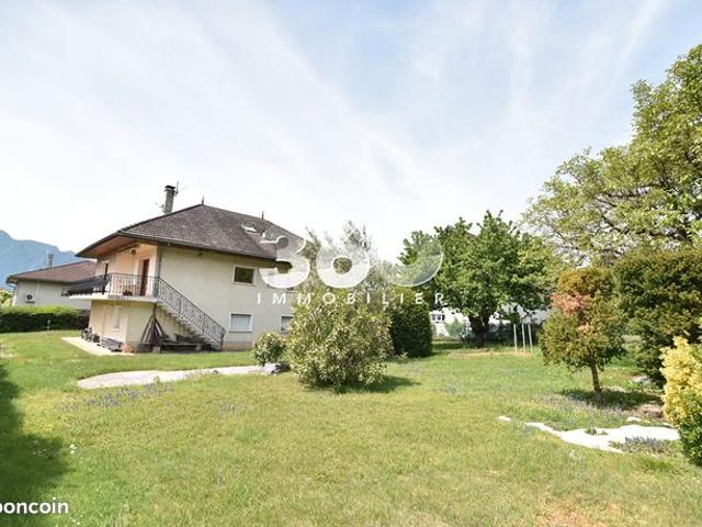 Maison 6 pièces 185 m²