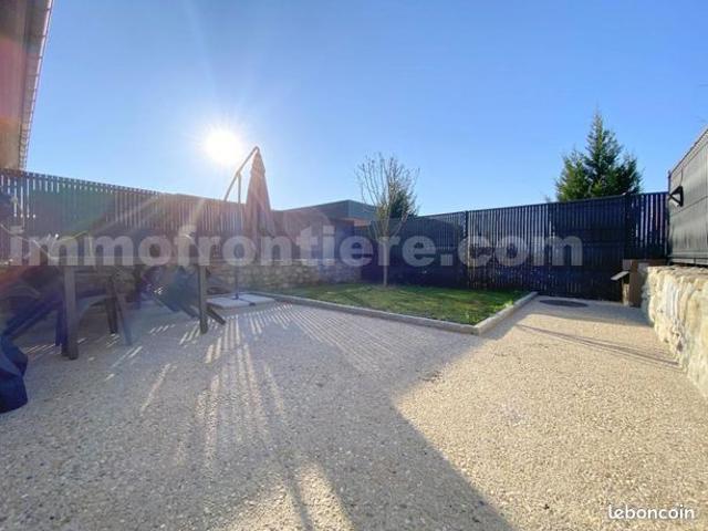 Maison 6 pièces 185 m²