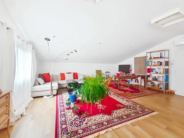 Maison 6 pièces 185 m² Saint Sornin Lavolps